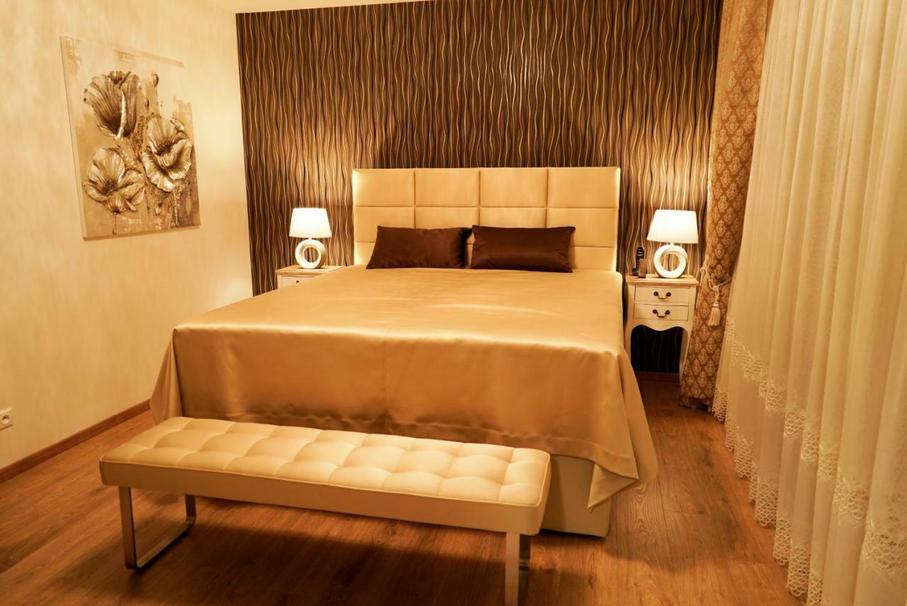 Luxury Villa Moravany nad Váhom Exteriör bild